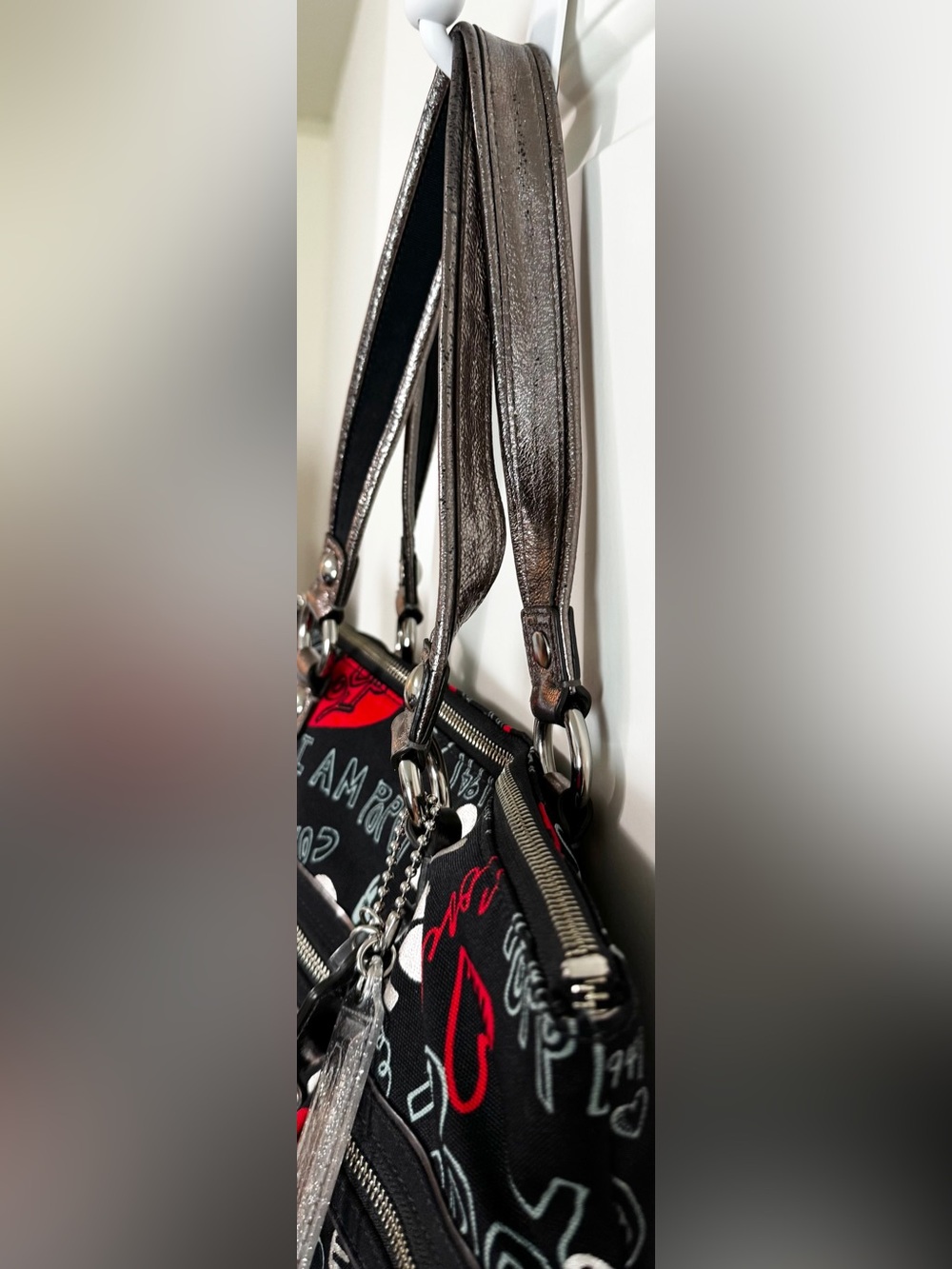 Coach Poppy 2010 Graffiti Glam Tote Shoulder Bag Black Red Silver Style 13852 - Picture 12 of 16